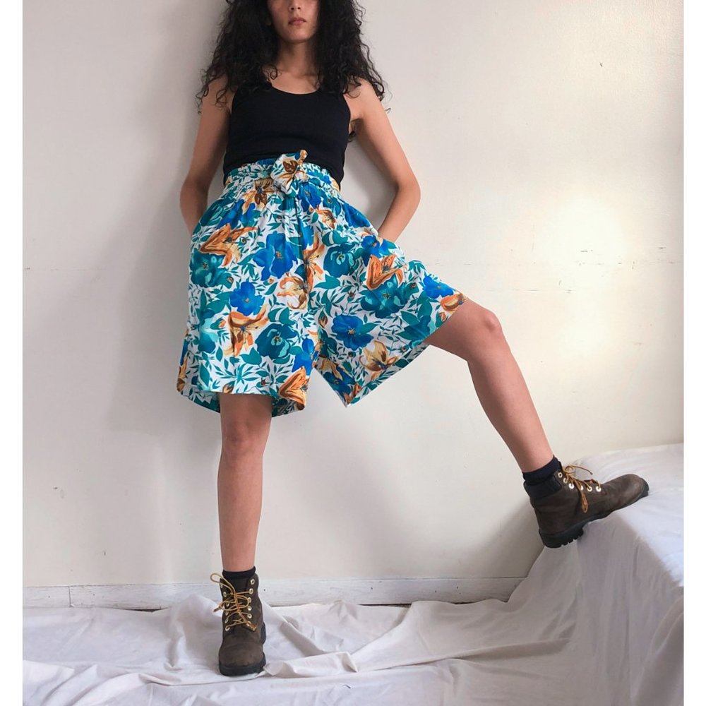 vintage 80's tropical high waist Bermuda/ shorts